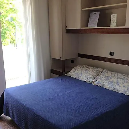 Imperia Hotel 2*