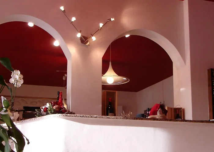 Imperia Отель 2*